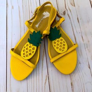 TALBOTS Pineapple Sandals